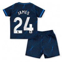 Camiseta Chelsea Reece James #24 Visitante Equipación para niños 2023-24 manga corta (+ pantalones cortos)